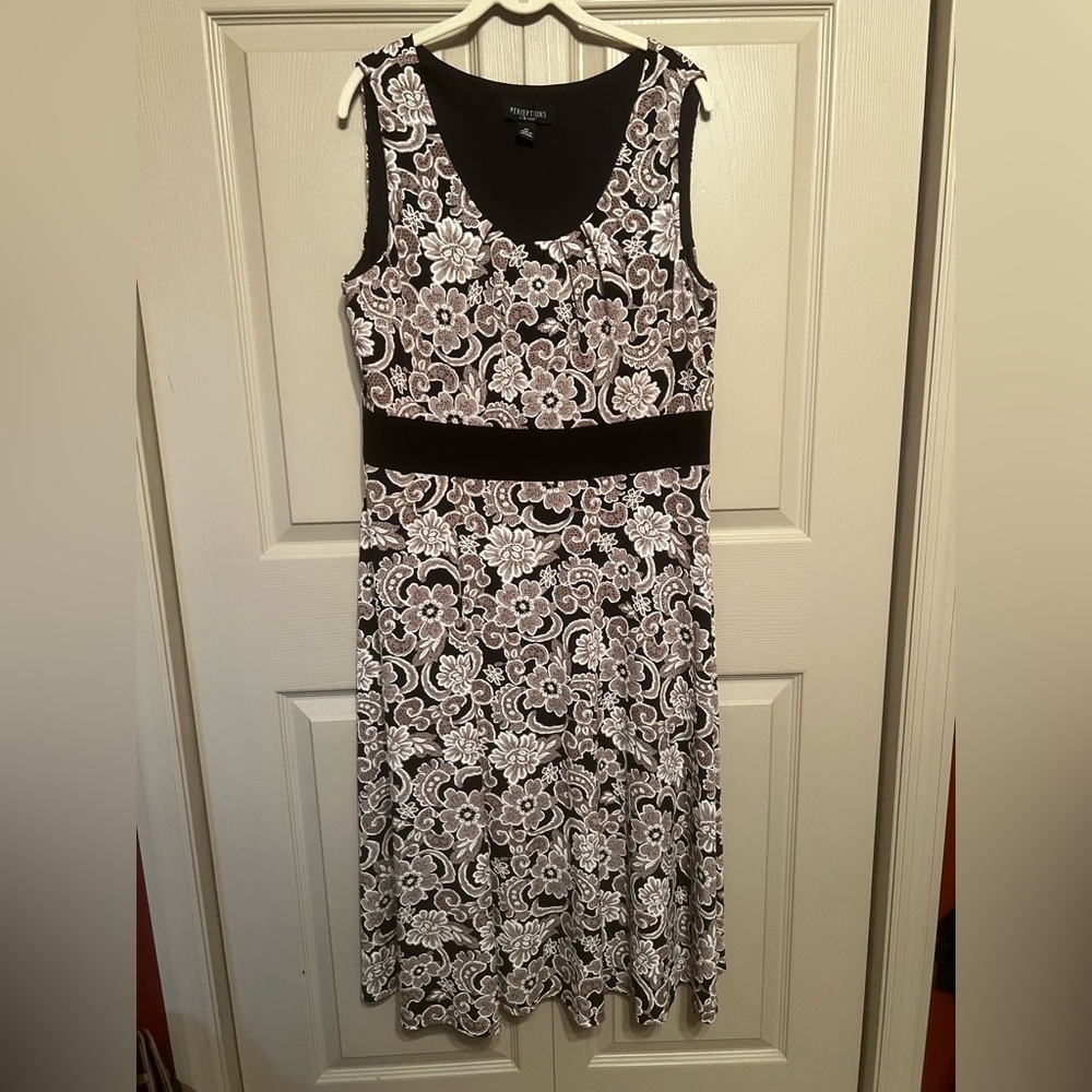 Perceptions Black and Tan Floral Midi Dress